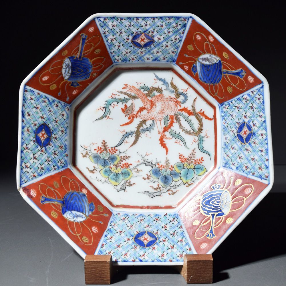時代物 有田焼 伊万里焼 古伊万里風 八角鳳凰草花文皿 宝尽くし 太鼓文