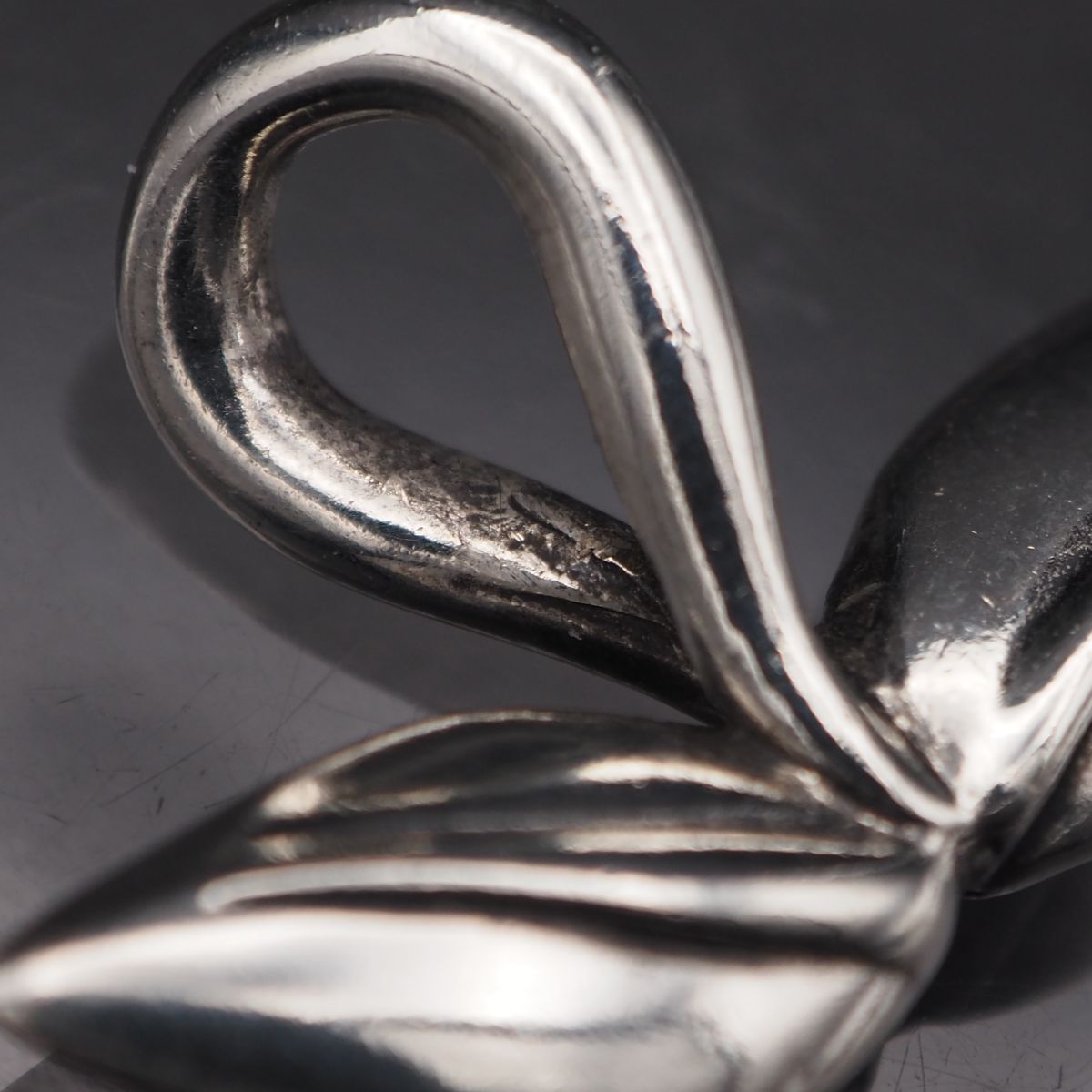 M540 JOAQUIN BERAO ホアキンべラオ ペンダント トップ リーフ