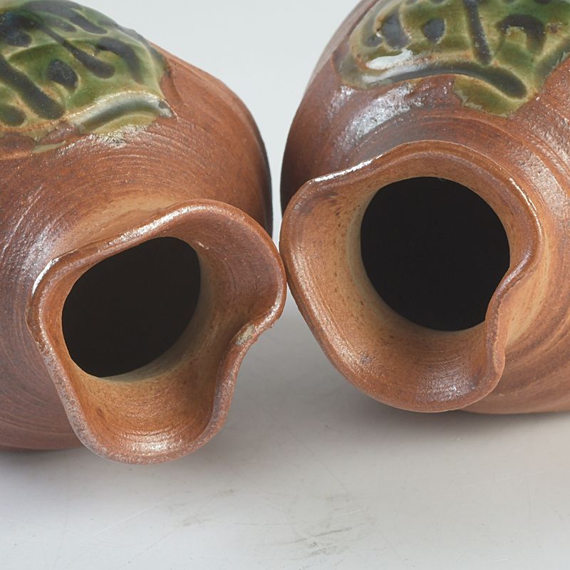 瀬戸焼 竹里庵 葵窯 加藤春二作 葉文 燗徳利 一對 共箱 N S615 - メルカリ