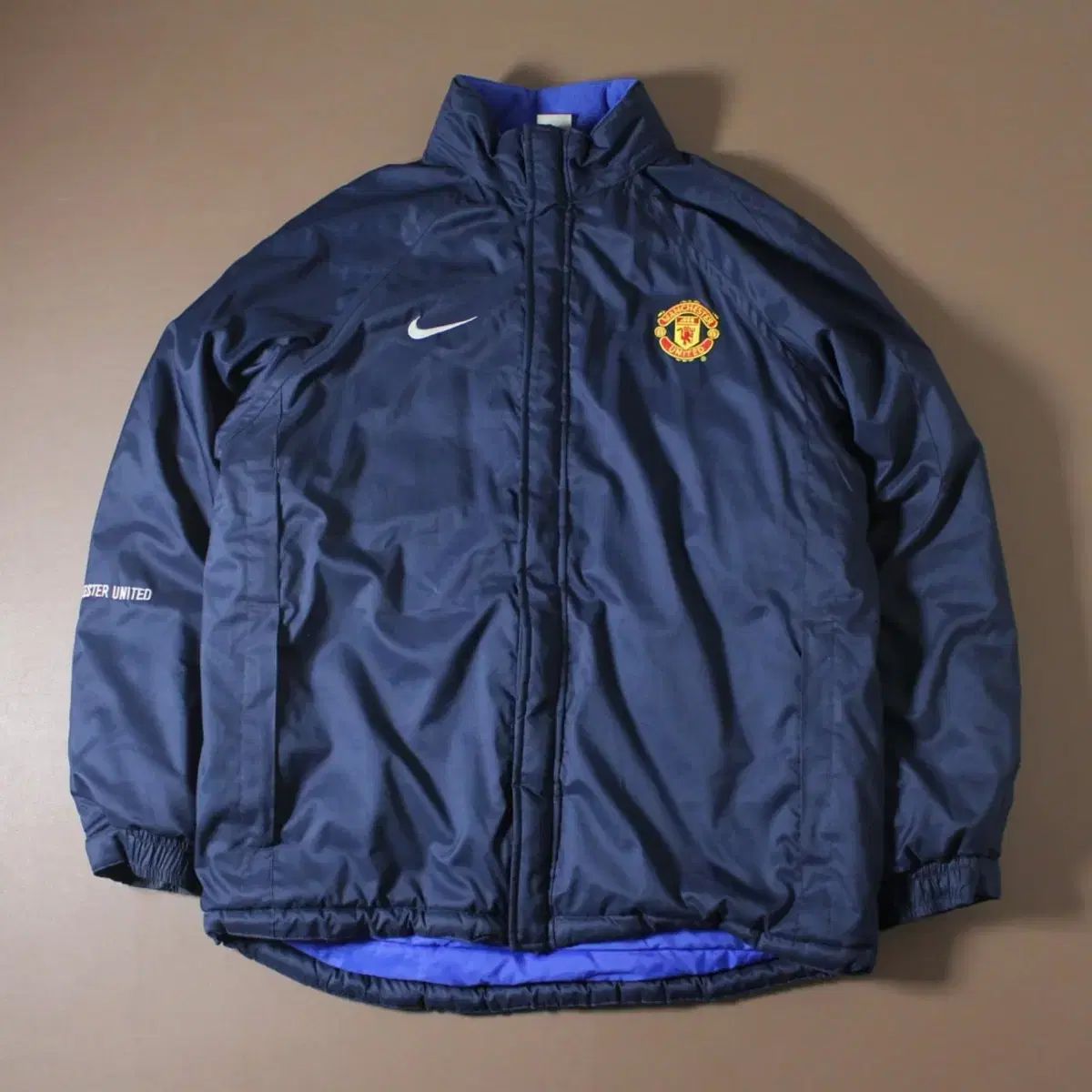 NIKE ナイキ マンチェスター ユナイテッド 起毛 ウィンドブレーカー