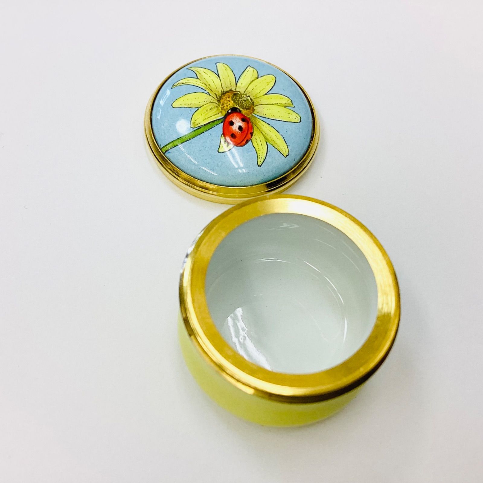 ☆HALCYON DAYS ハルシオンデイズ 英国王室御用達 エナメル てんとう虫