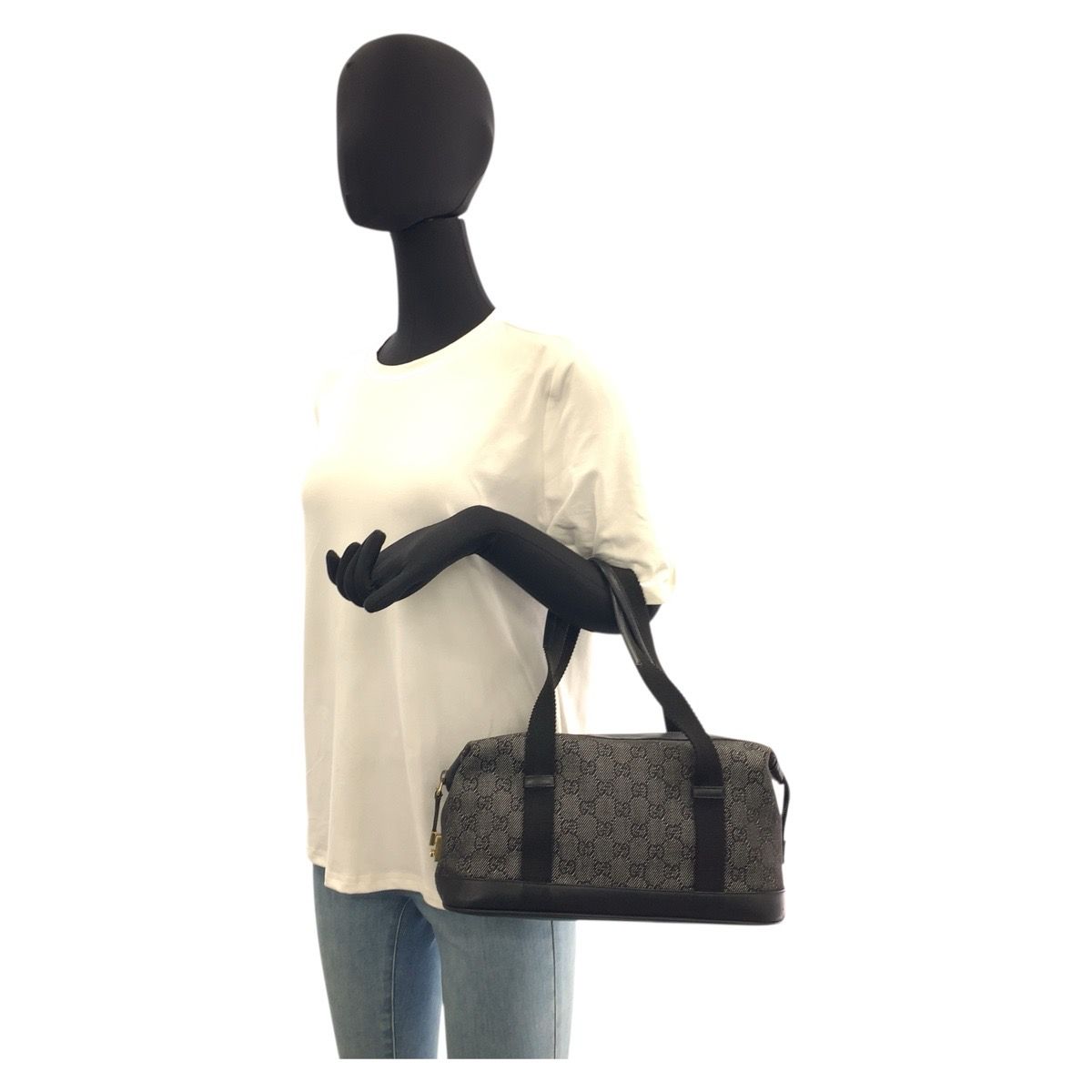 美品 GUCCI グッチ ブラック 黒 ゴールド金具 GGキャンバス 92734