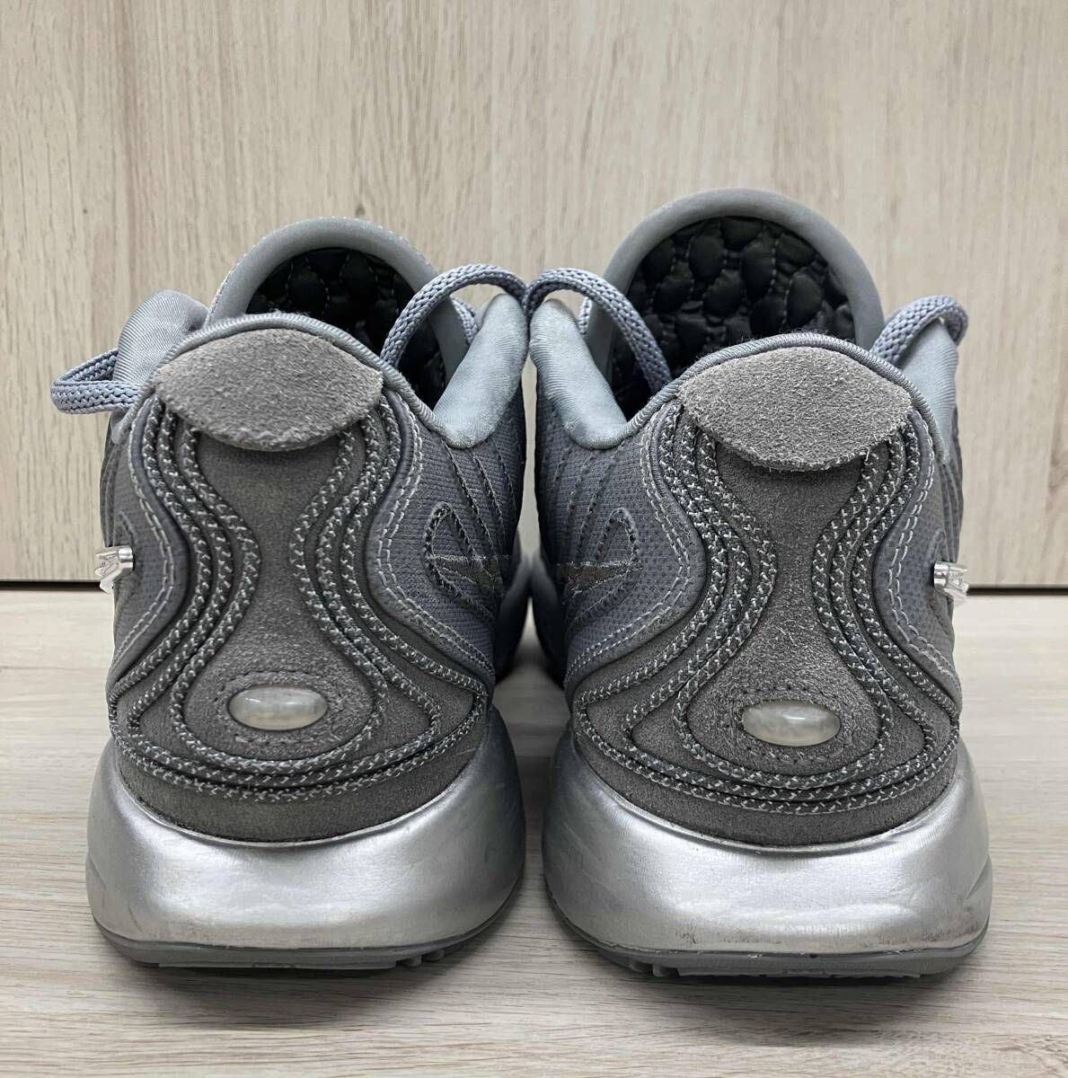 ☆【NIKE】ナイキ レブロン21 グレー バスケットシューズ HF5352-001