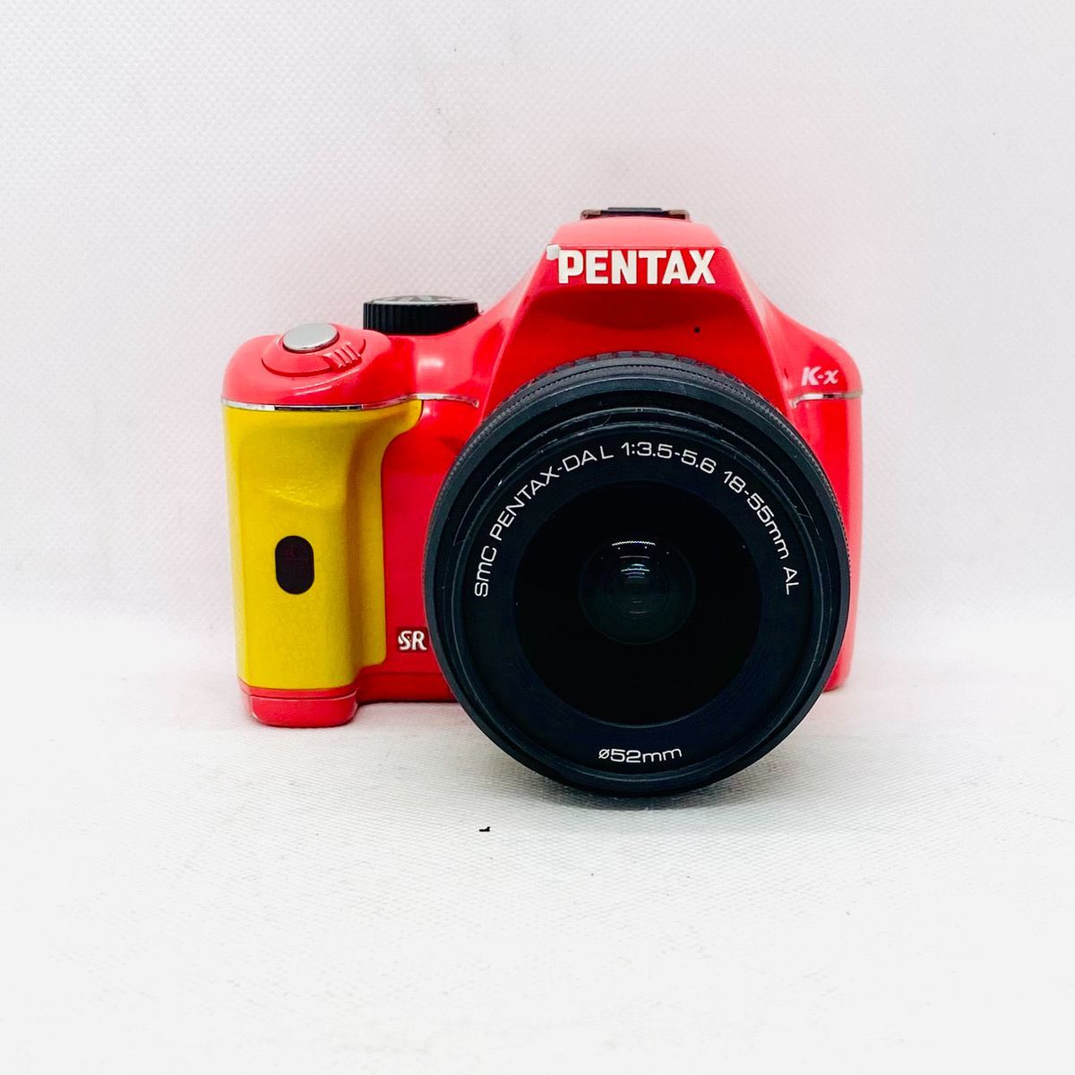動作良好♪ 希少色♪ ペンタックス K-x レッド イエロー デジタル一眼
