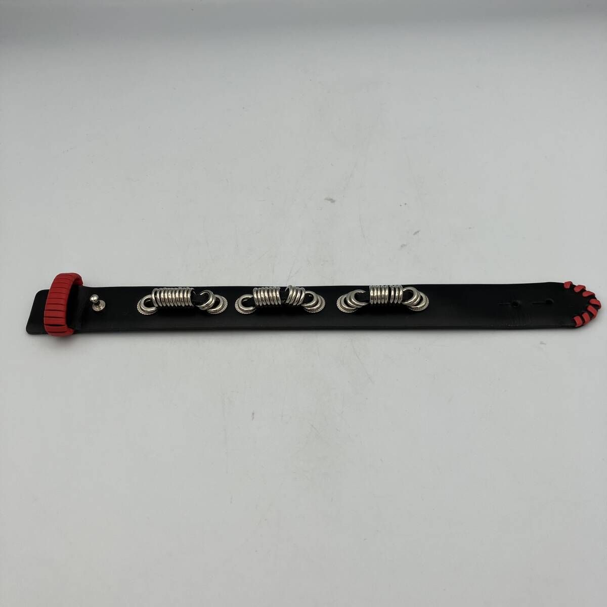 TOGA VIRILIS ブラックレザーバングル TOGA VIRILIS METAL LEATHER BANGLE メタルレザーバングル ブラック