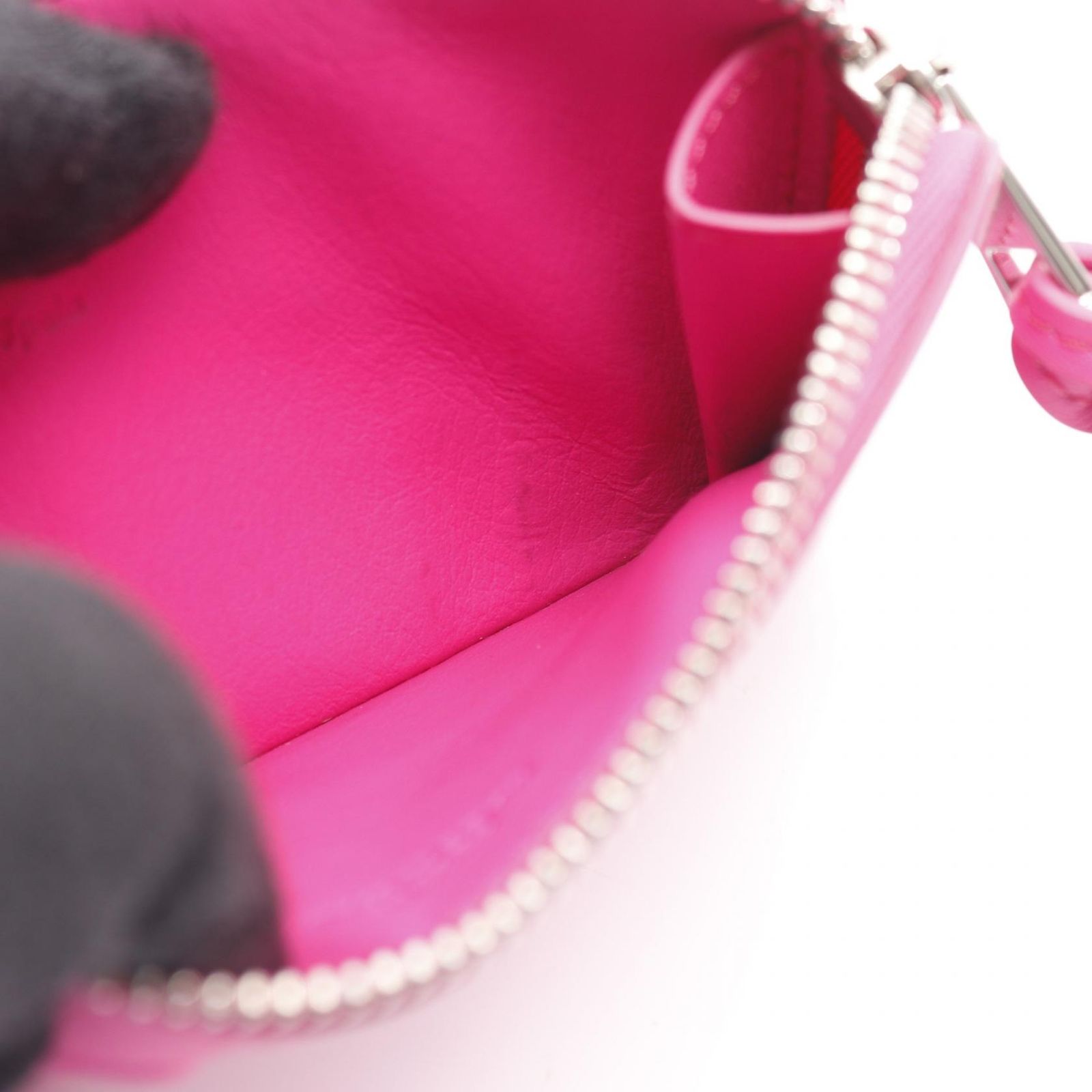 LOEWE】☆ロエベ☆ピンクレザー☆二つ折り財布 保存袋付き LOEWE