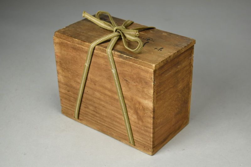 蔵A5960】九谷焼 吸坂手松図向皿 五枚 当時箱 江戸時代 - メルカリ