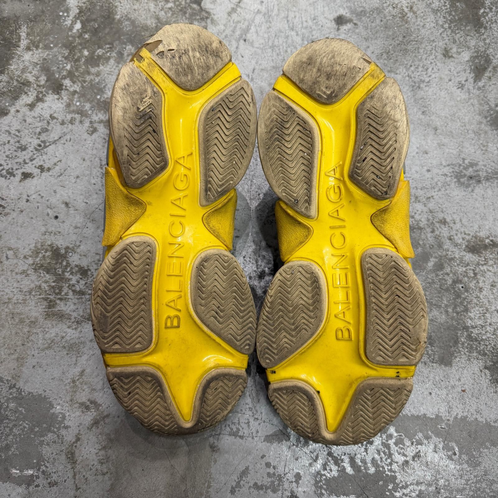 BALENCIAGA Triple S SSENSE Exclusive トリプルエス エッセンス限定 
