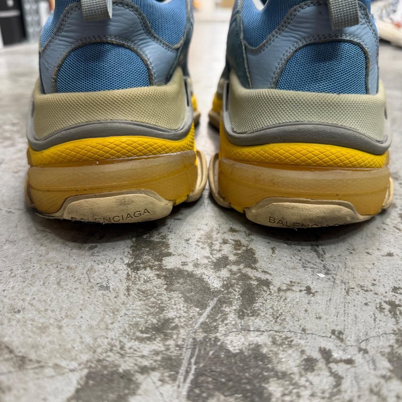 BALENCIAGA Triple S SSENSE Exclusive トリプルエス エッセンス限定 