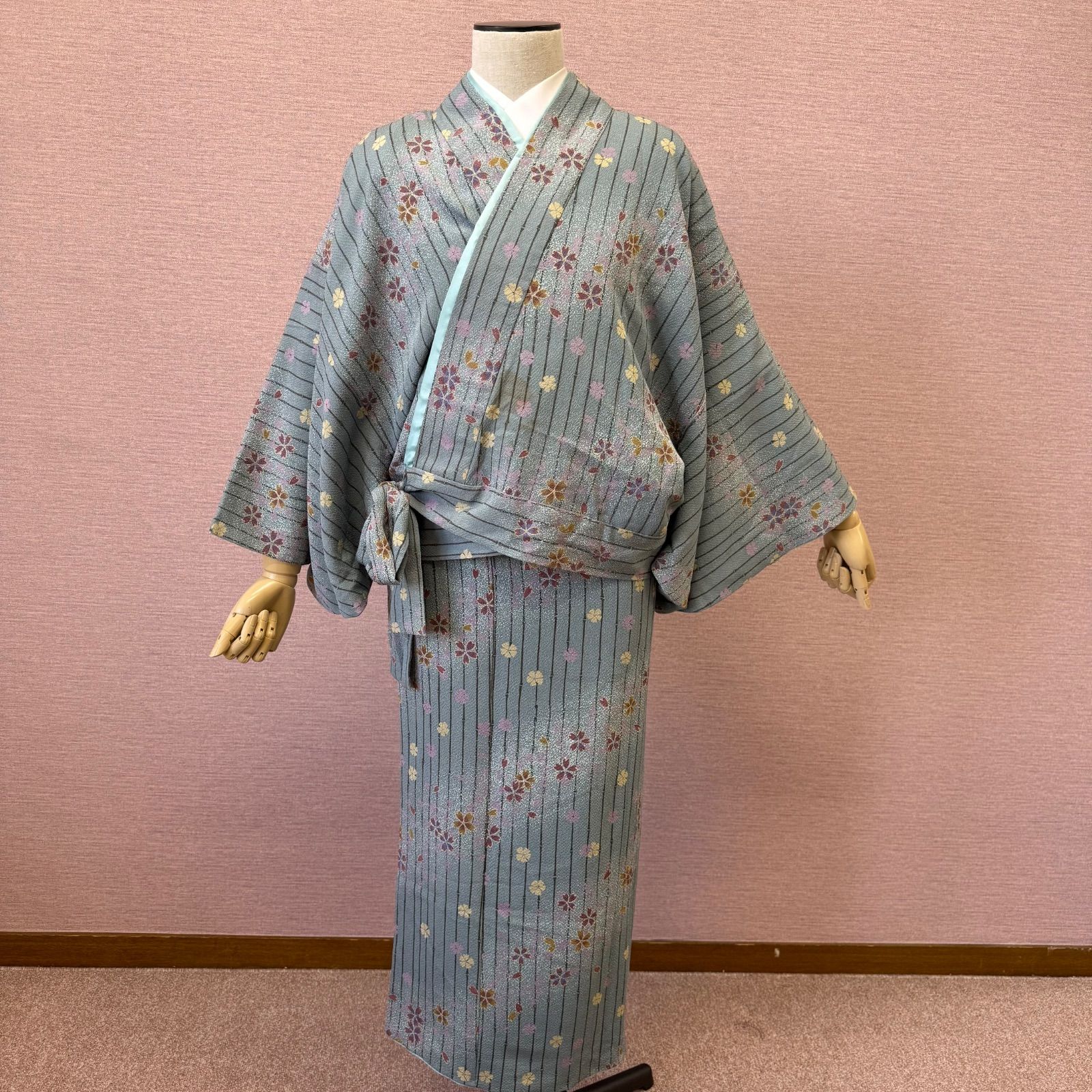 二部式着物 着物 水色 桜 化繊 縦縞 リサイクル着物 z-925 - メルカリ