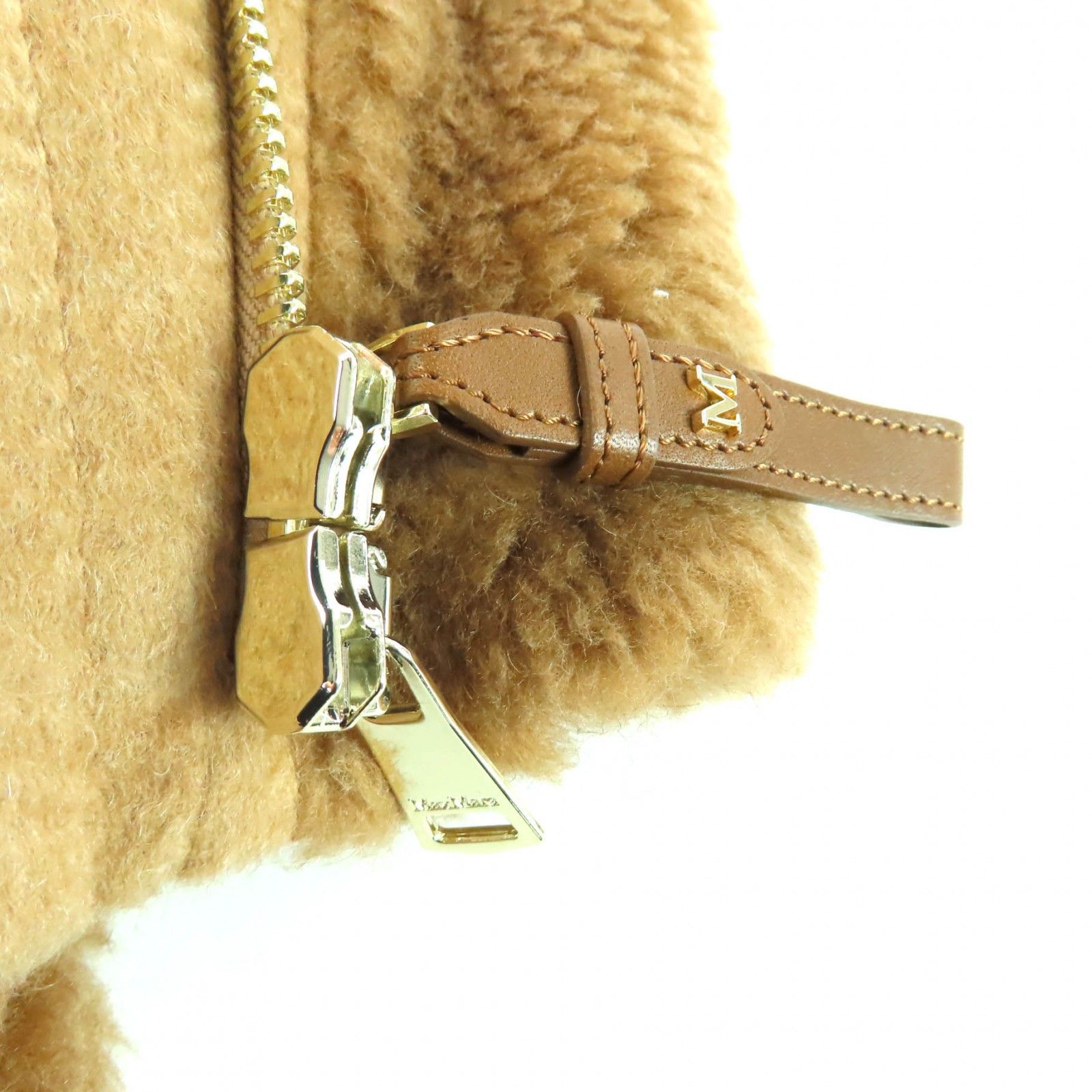 MAX MARA NEWMANTO ジップ ケープ （キャメル） MAX MARA NEWMANTO ジップ ケープ （キャメル）