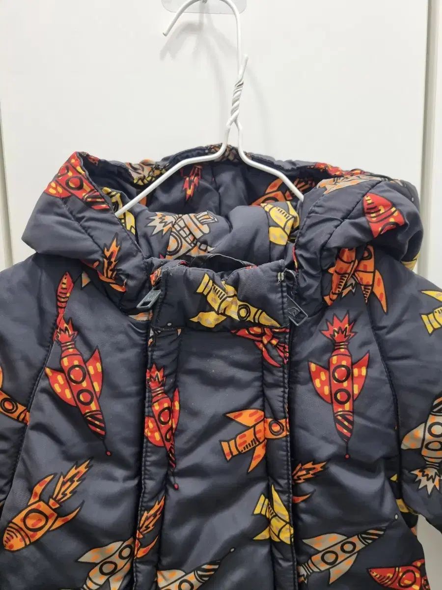 ステラ マッカートニー キッズ 防寒 宇宙服 スキースーツ 18m - メルカリ