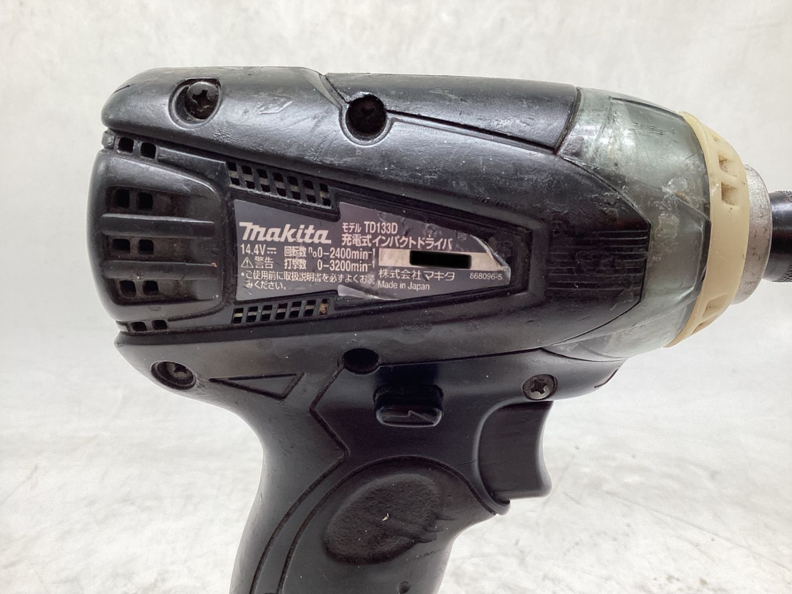 中古品】Makita/マキタ TD133DRFXB 充電式インパクトドライバ 14.4V 黒 