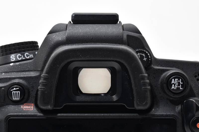 実用品 箱あり】Nikon ニコン D7000 シャッター数10624枚 / AF-S