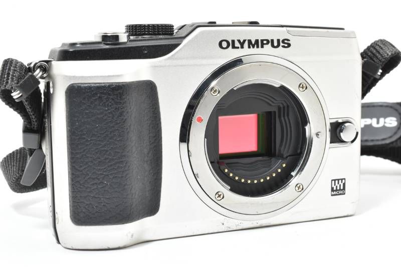 実用光学美品】Olympus オリンパス E-PL2 ボディ シルバー ミラーレス