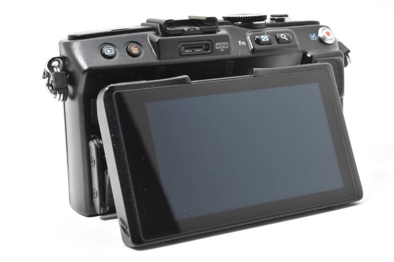 ⭐オリンパス E PL 5 ボディ 送料無料⭐ブラック❤️ 実用品 箱あり】Olympus オリンパス E-PL5 ボディ 黒 ブラック