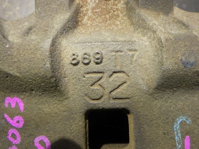 ラフェスタ　左フロントキャリパー　B30　パレット残り8ｍｍ　41011-EN00B　日産　260120236