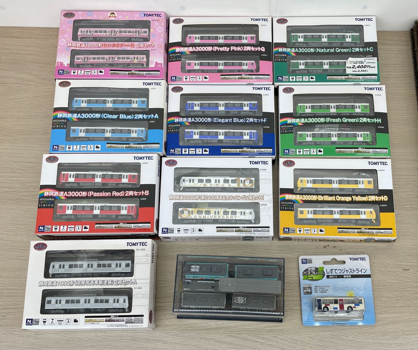 ♥ 全国バスコレクションしずてつジャストライン 静鉄A 3000形10両 静鉄ジオラマ模型ケース付き 全12点 A 108