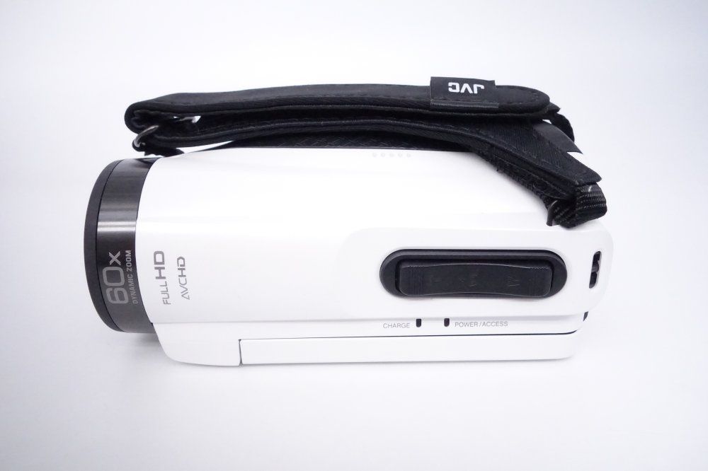 JVC ビデオカメラ Everio 32GB GZ-F270-Wホワイト JVC、耐衝撃/耐低温対応のビデオカメラ「Everio GZ-F270」 - 価格.com