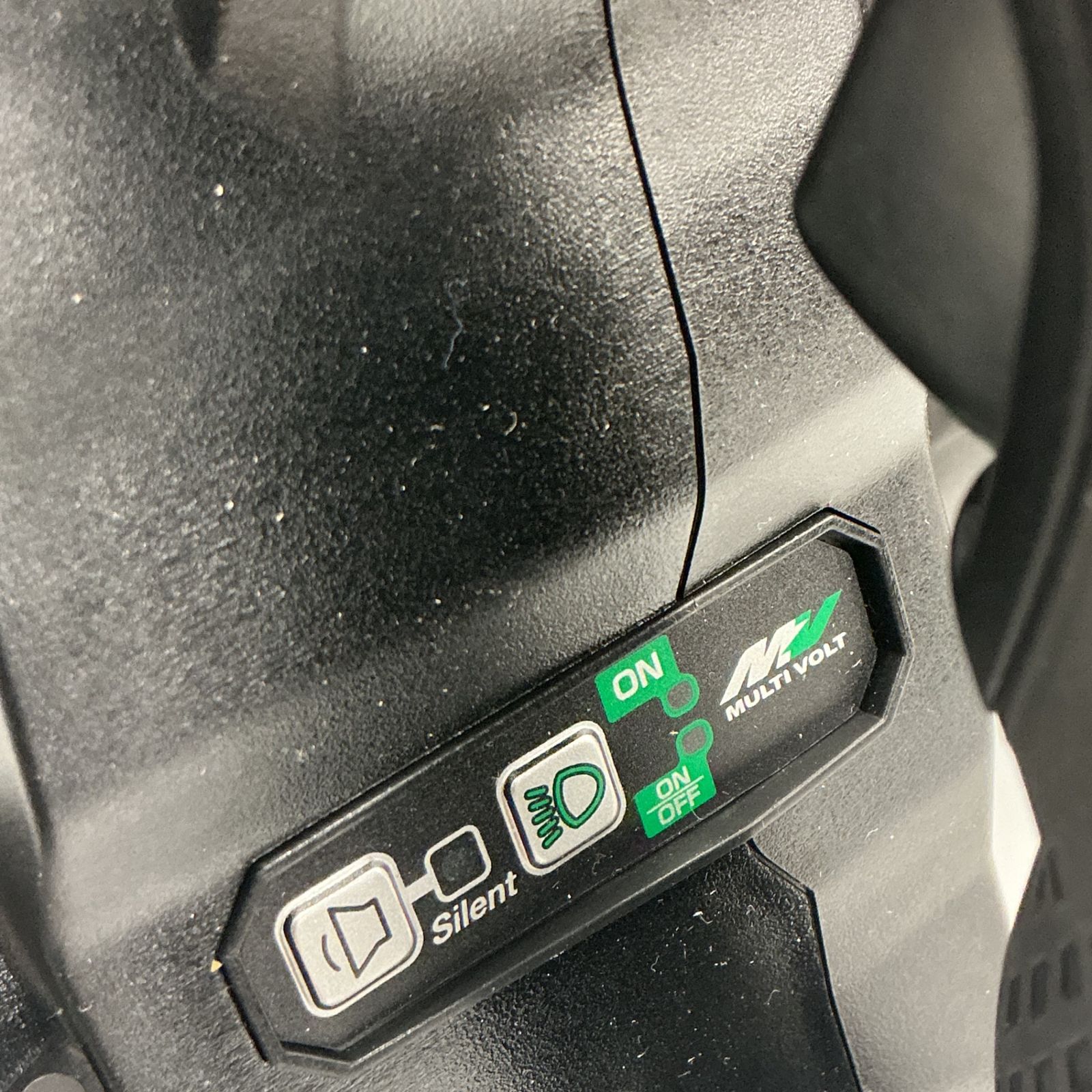 充電式マルノコ C