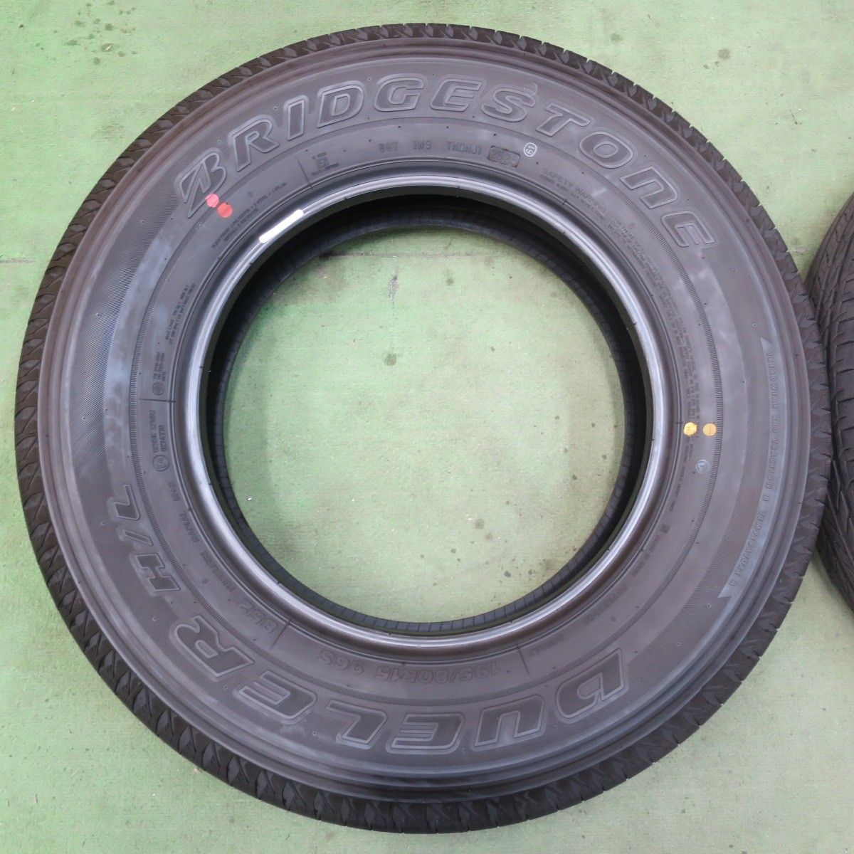 バリ溝！25年！9.5分☆195/80R15 ブリヂストン デューラー H/L 852