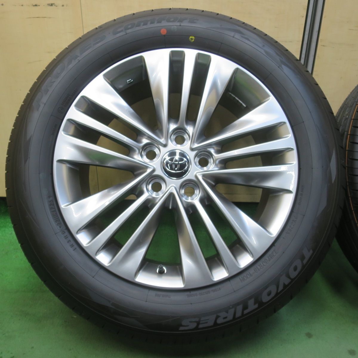 新車外し！25年☆トヨタ 40系 アルファード ヴェルファイア 純正 225