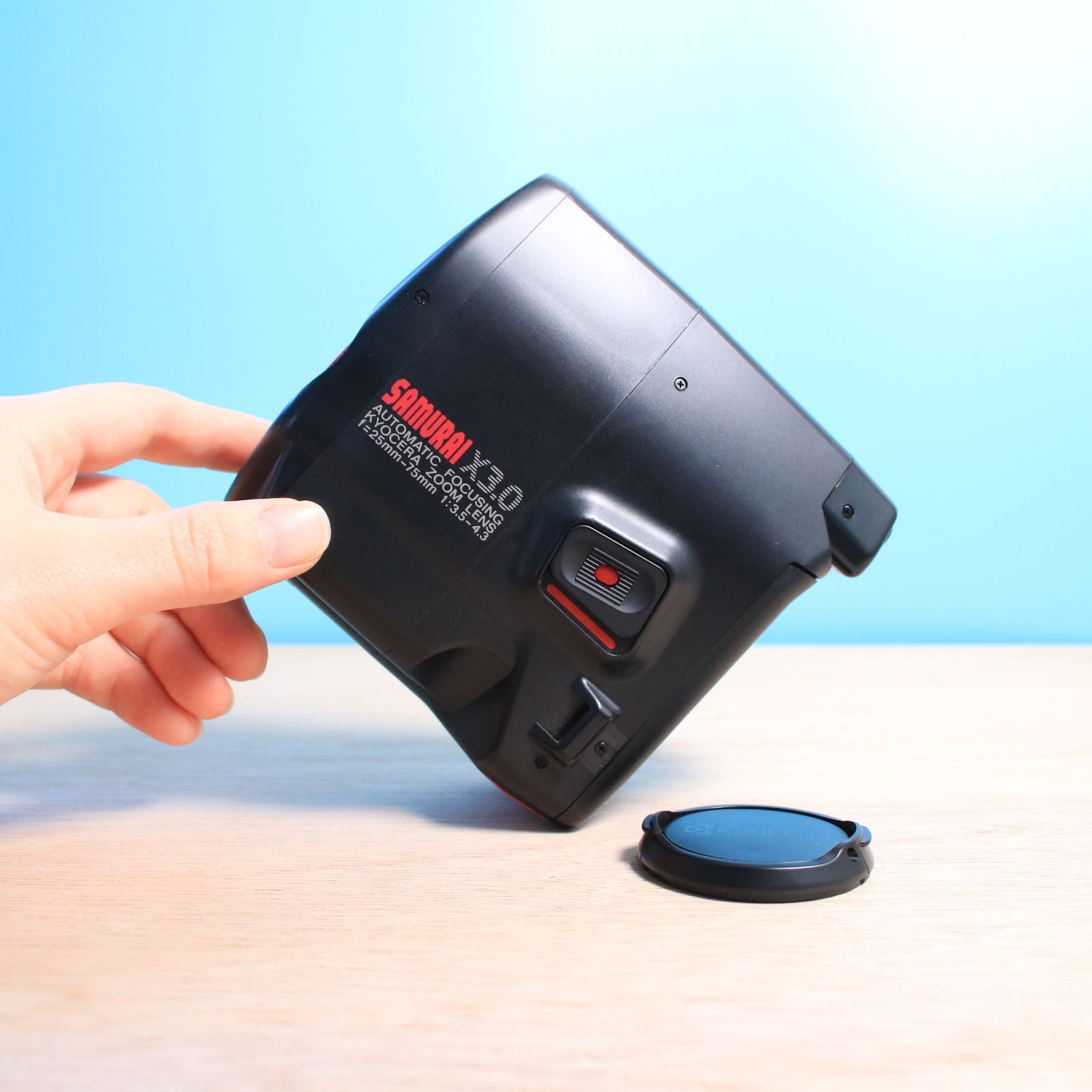 完動品❁美品 京セラ SAMURAI X3.0 フィルムカメラ フィルム 35mm 35