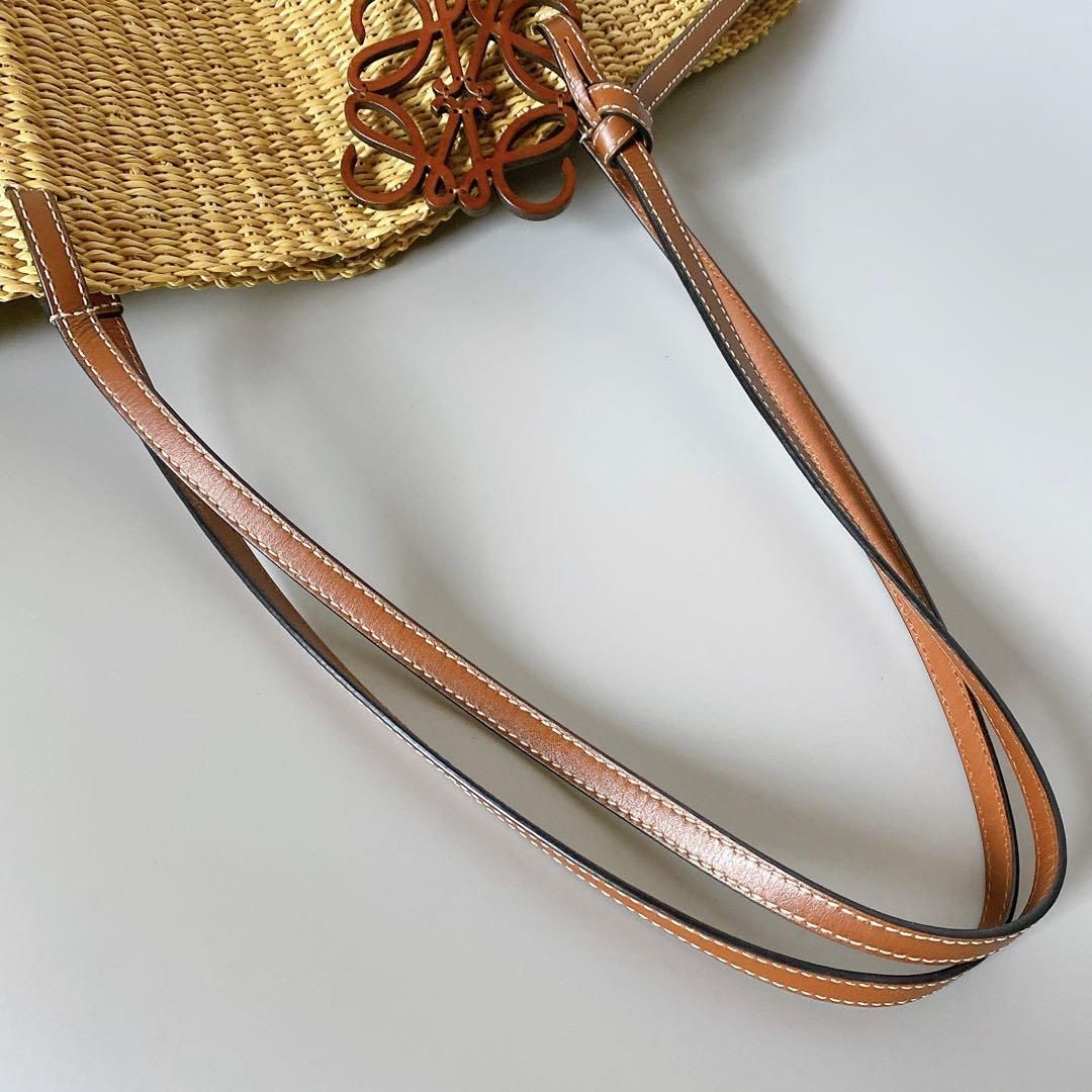 LOEWE / アナグラム シェルバスケットバッグ ミディアム かごバッグ