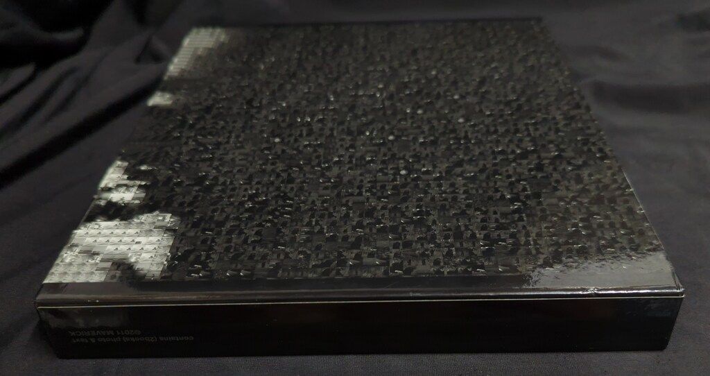 yukihiro(L'Arc～en～Ciel) 2011年/完全受注限定生産(写真集+証言集