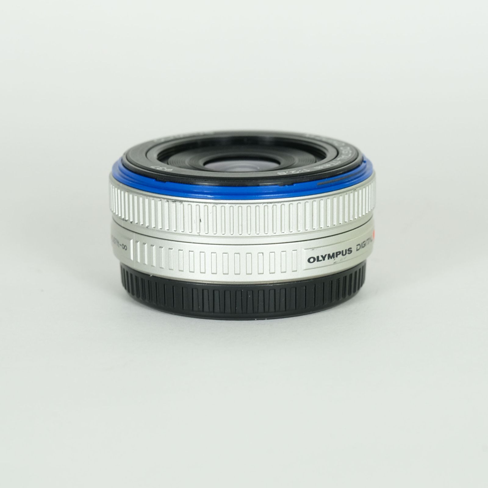 良品] OLYMPUS M.ZUIKO DIGITAL 17mm F2.8 シルバー | マイクロフォー