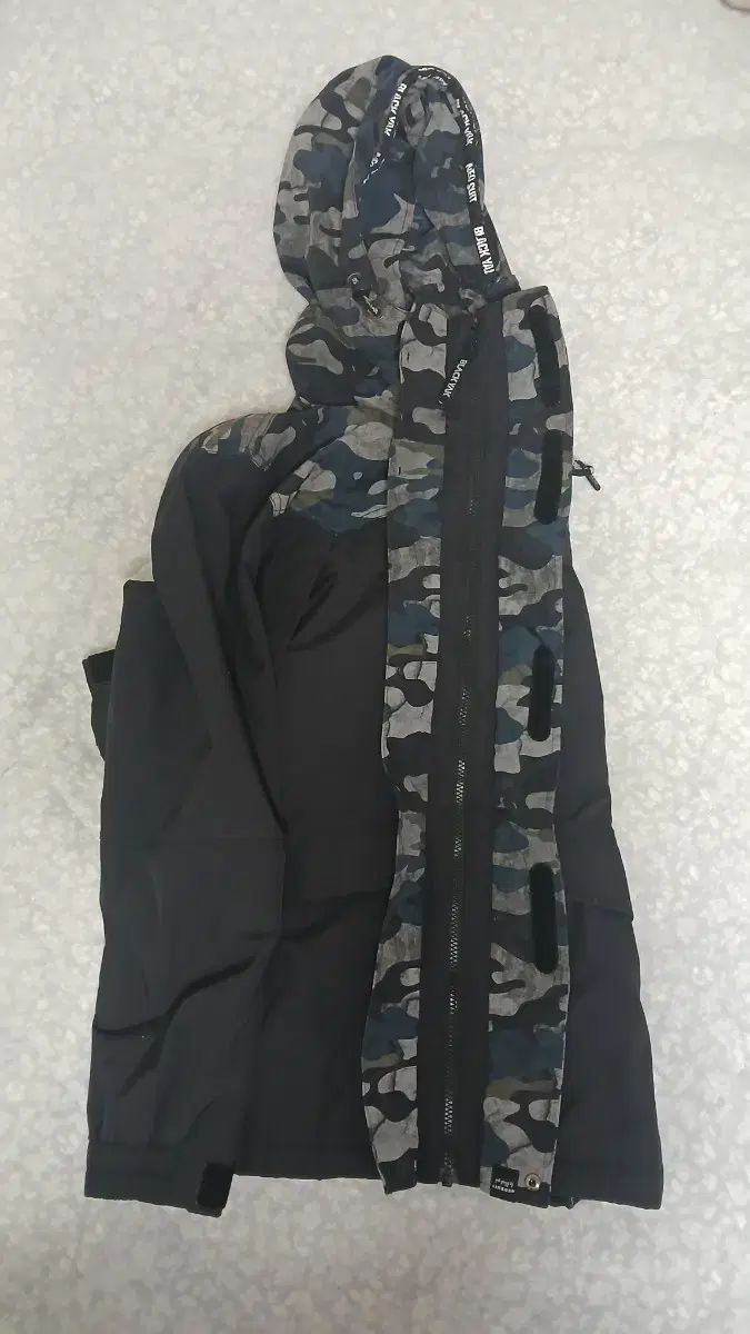 YAK ミリタリー룩