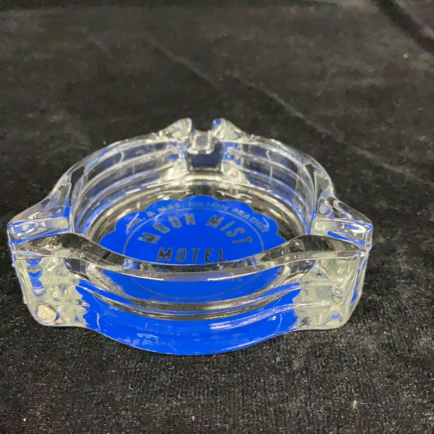 Moon Mist Motel Glass Ashtray アンティーク ヴィンテージ ガラス灰皿