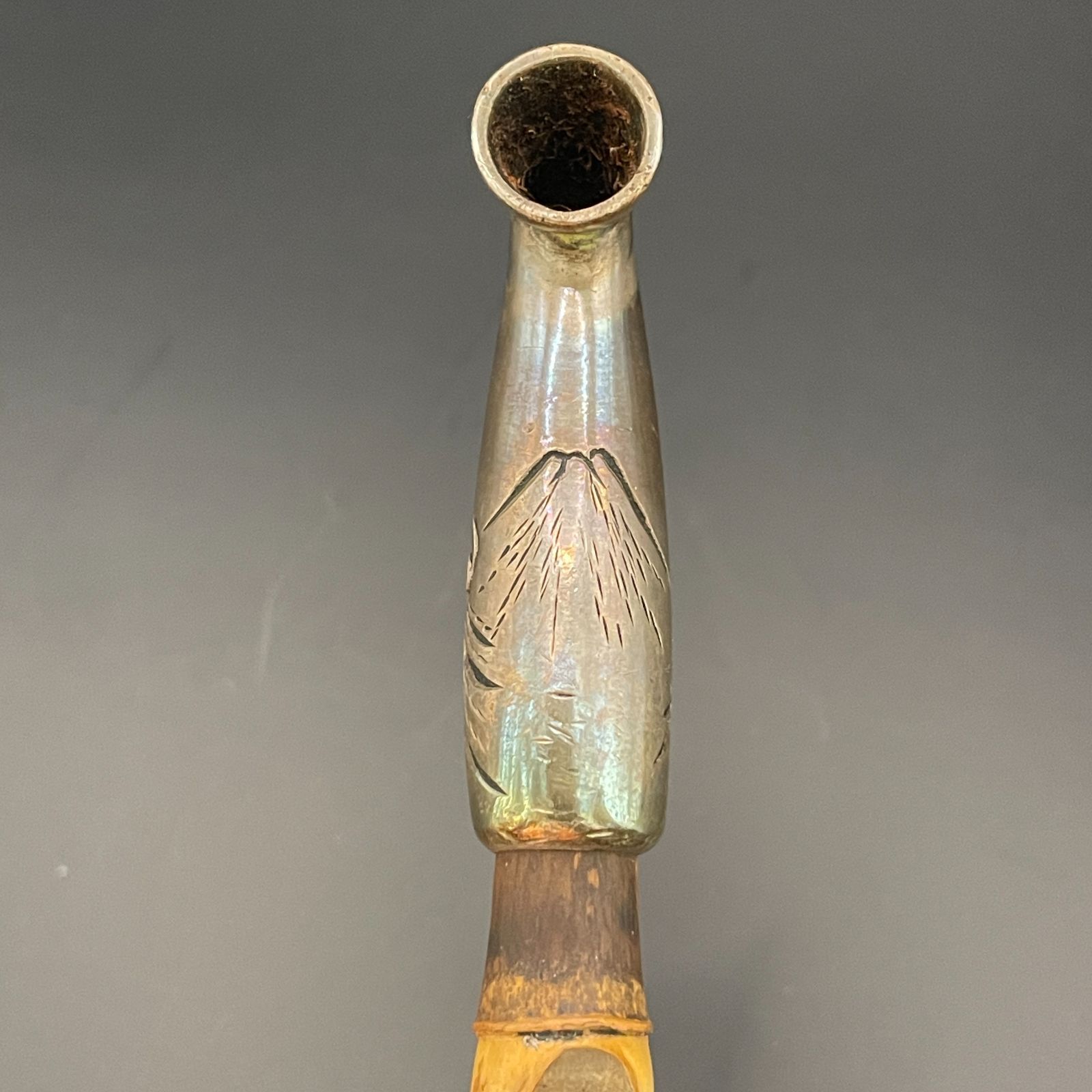 ☆煙管セット　明治時代☆ 時代煙管 銘：光廣(推定) 石黒系金工 高肉彫 虎に竹 富士に波 彫金