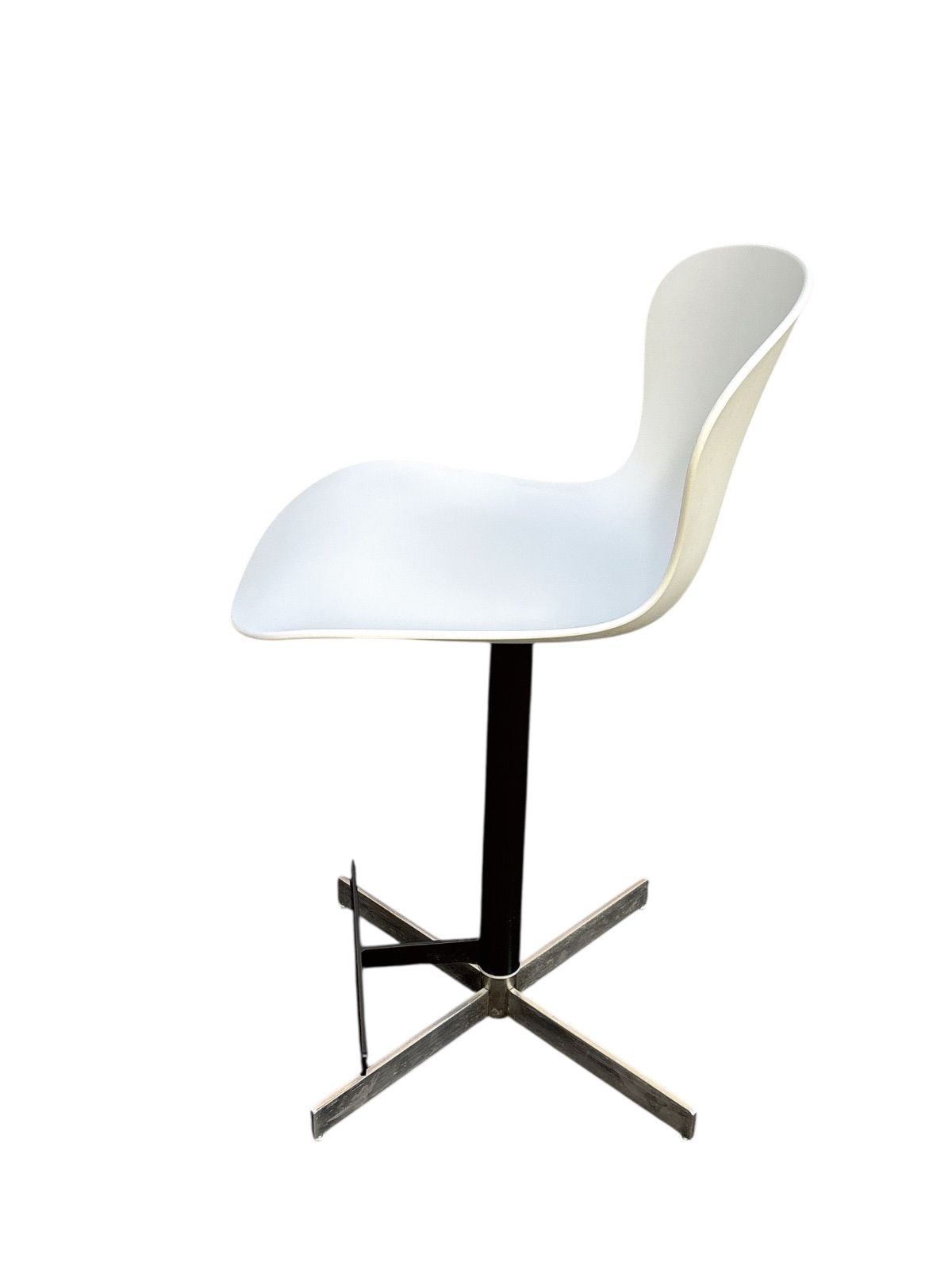 正規品【美品良品】BoConcept カウンターチェア ホワイト 正規品【美品良品】BoConcept カウンターチェア ホワイト 家具