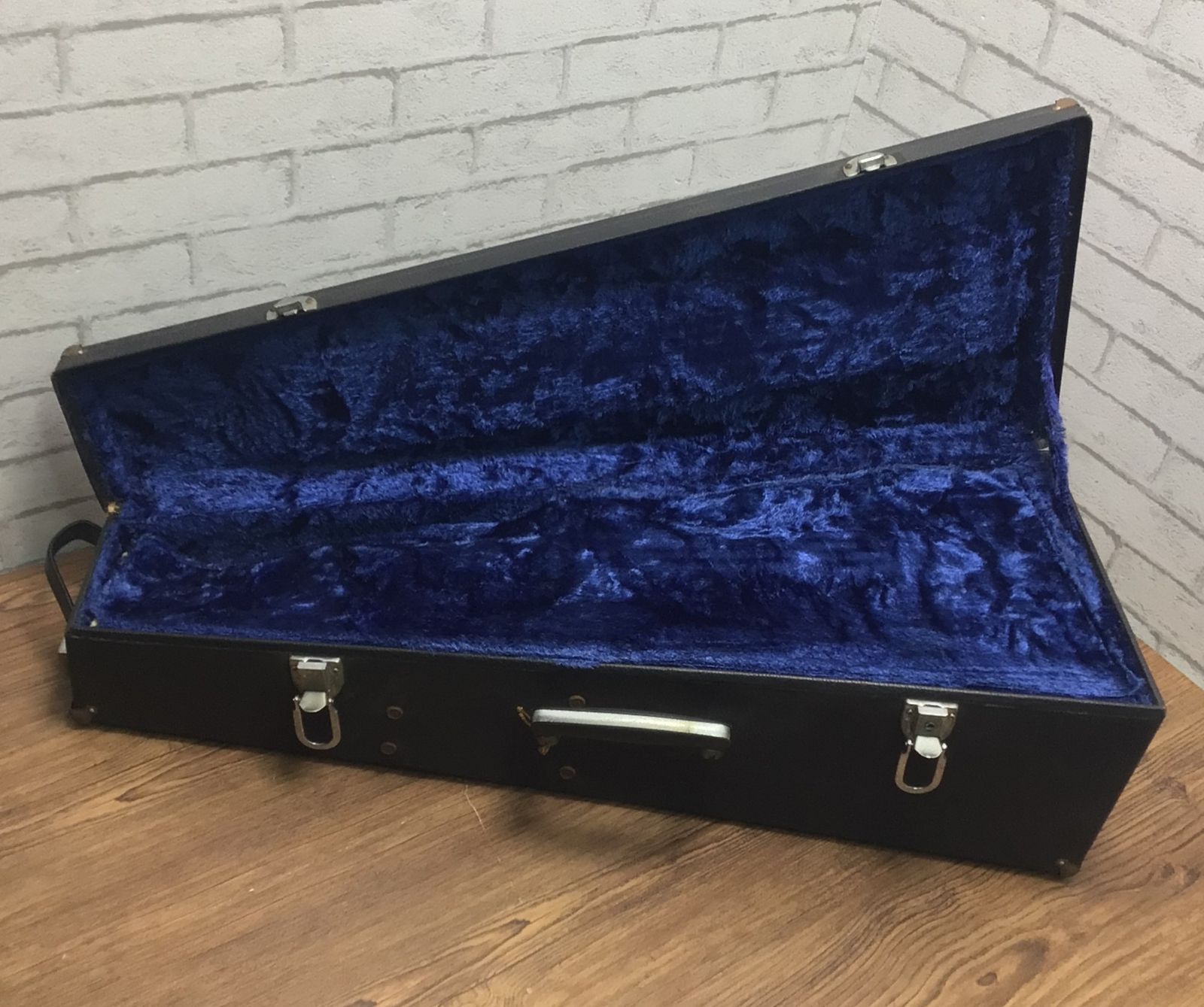 1237 S. WATANABE 渡辺精次 マンドリン No.50 1975 Anno ハードケース