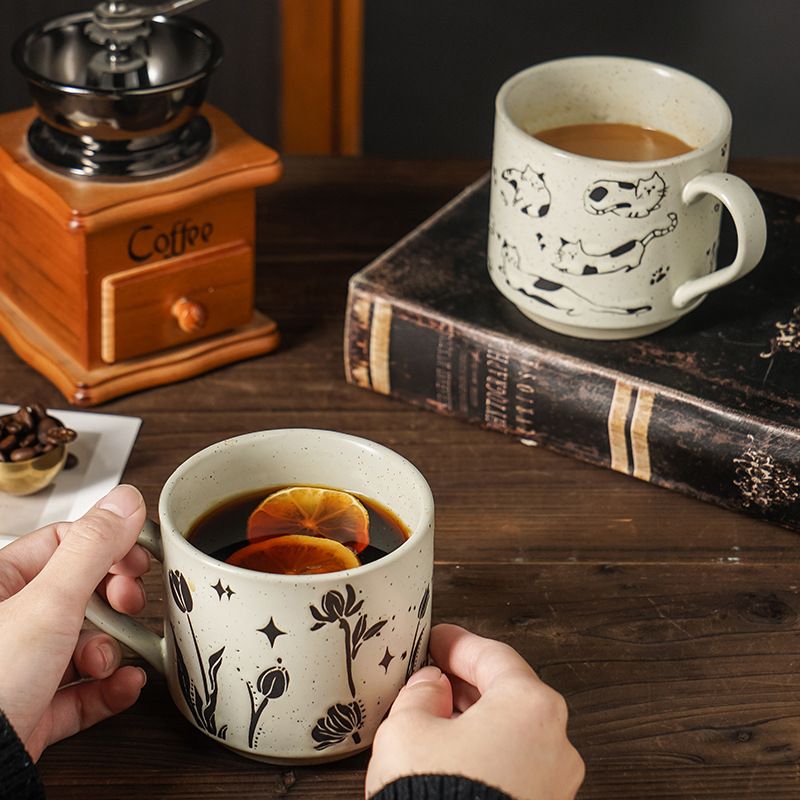 マグカップ 北欧風 シンプル アート セラミック インスタ風 クリエイティブ レトロ 家庭用 コーヒーカップ M26122-2 - メルカリ セラミックコーヒーカップ 370 ミリリットルヴィンテージコーヒーマグ手作りマグ家庭用セラミック飲料カップ人格カップルカップ コーヒ