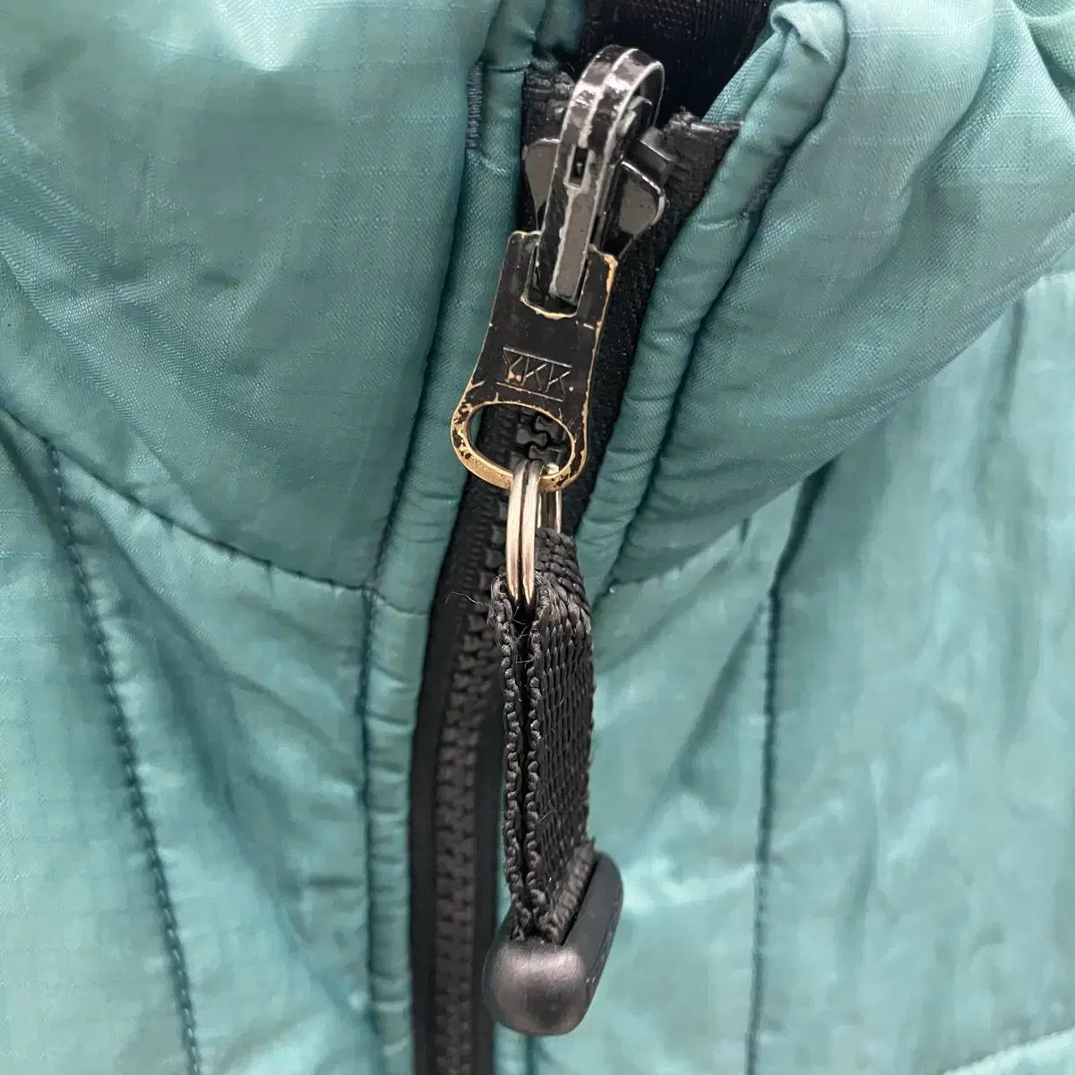 ナイキ ACG プリマロフト ダウン ベスト 100 - メルカリ