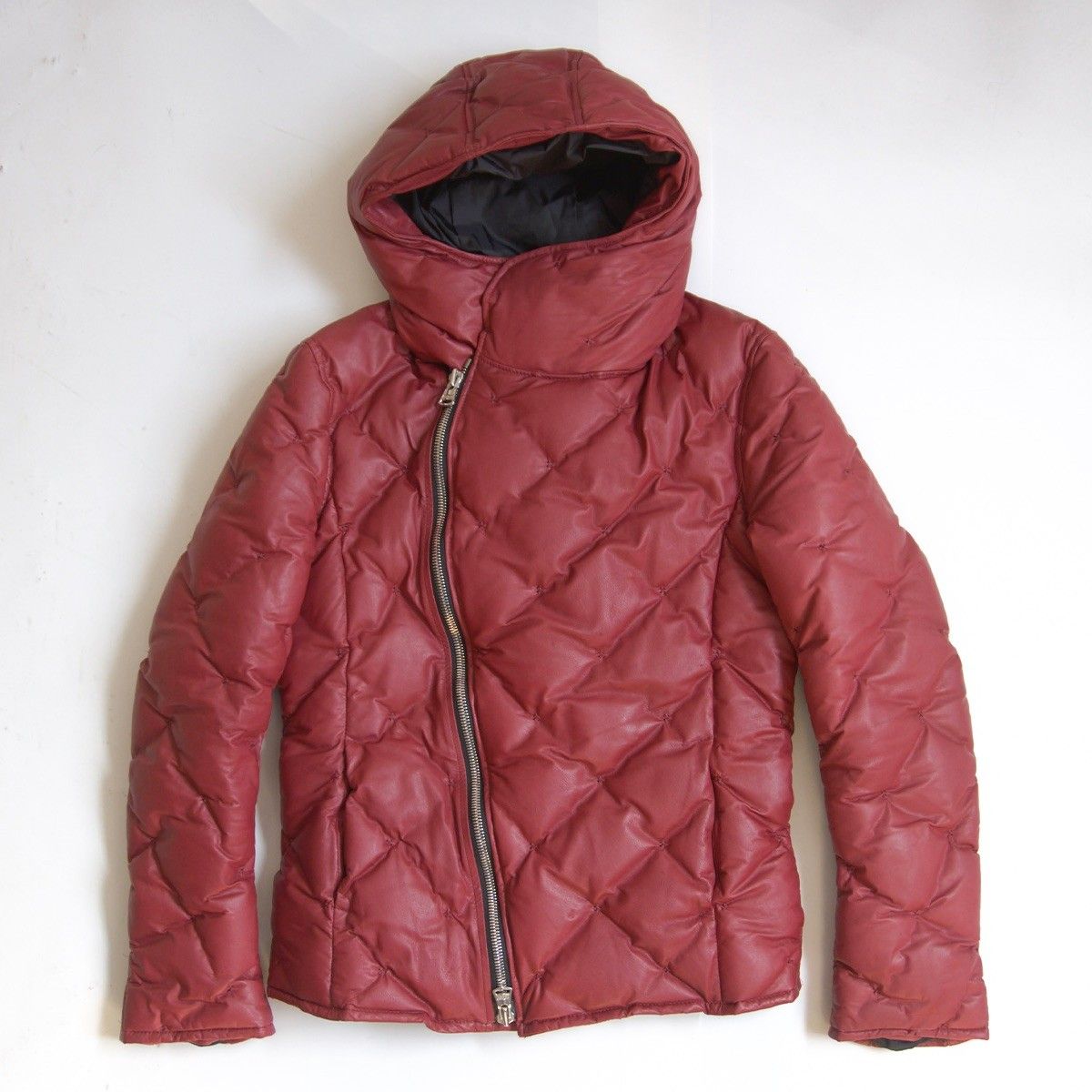 極美品】ISAMU KATAYAMA BACKLASH【1363-02/カンガルーレザー ダウン