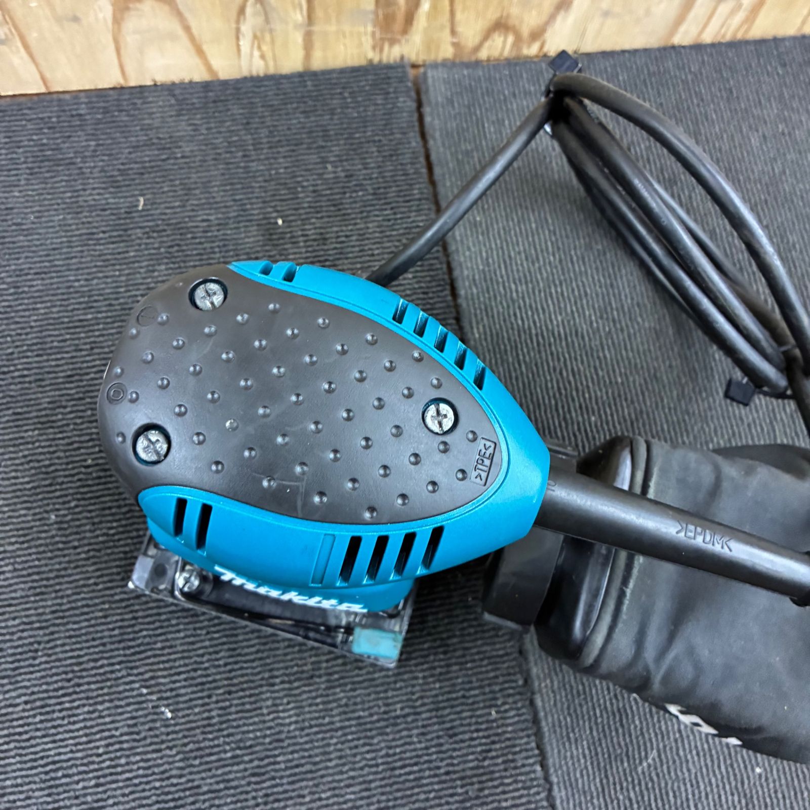 マキタ(makita)防塵ミニサンダ BO4555 【中古】【蓮田店】 - メルカリ マキタ(makita)防塵ミニサンダ BO4555 【中古】【蓮田店】 - メルカリ