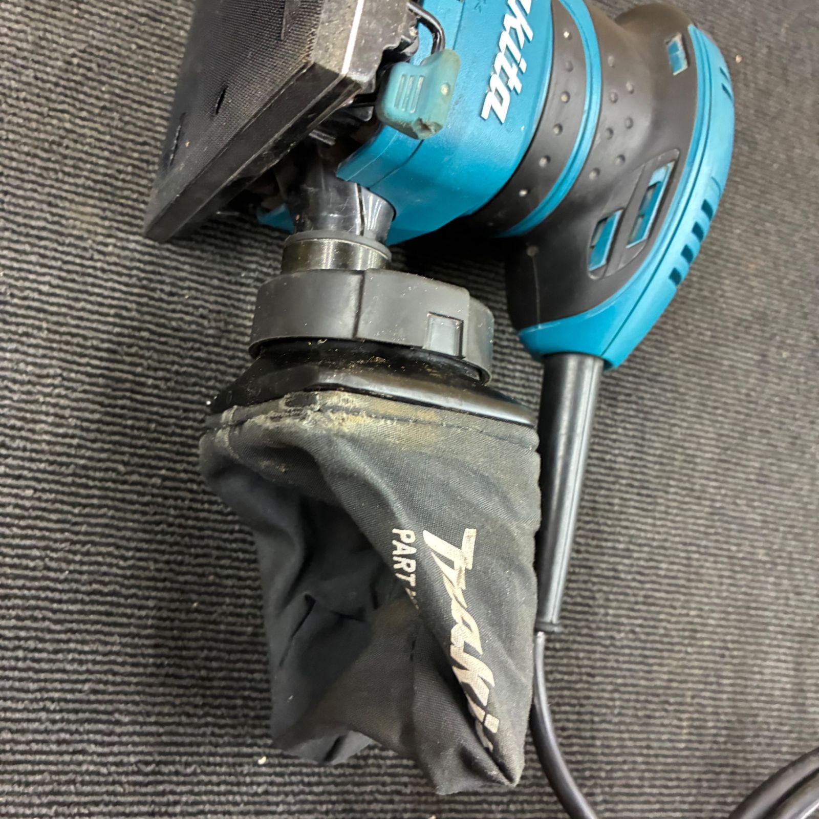 マキタ(makita)防塵ミニサンダ BO4555 【中古】【蓮田店】 - メルカリ
