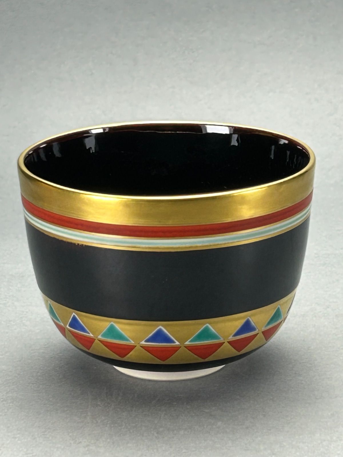 茶碗　京焼　祥堂　金彩独楽絵　抹茶碗　共箱なし　茶道具 幽玄】手塚祥堂 金彩独楽絵 抹茶碗 共箱 茶道具 茶碗 - メルカリ