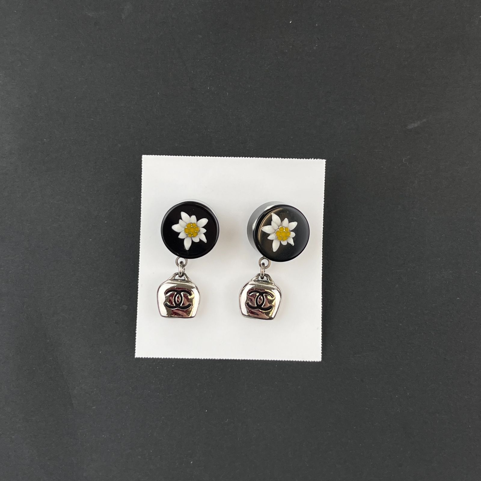 中古】CHANEL シャネル ココマーク アクセサリー 花 ピアス シルバー