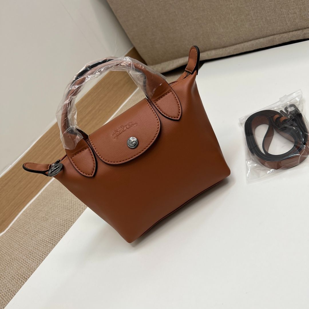 👜✨🌈【新品 未使用】LONGCHAMP Pliage ロンシャン プリアージュ