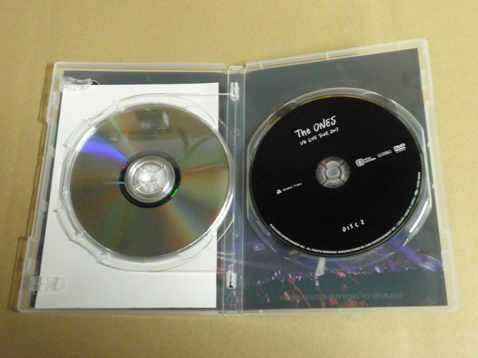 DVD】V6 / V6 LIVE TOUR 2017 The ONES - メルカリ