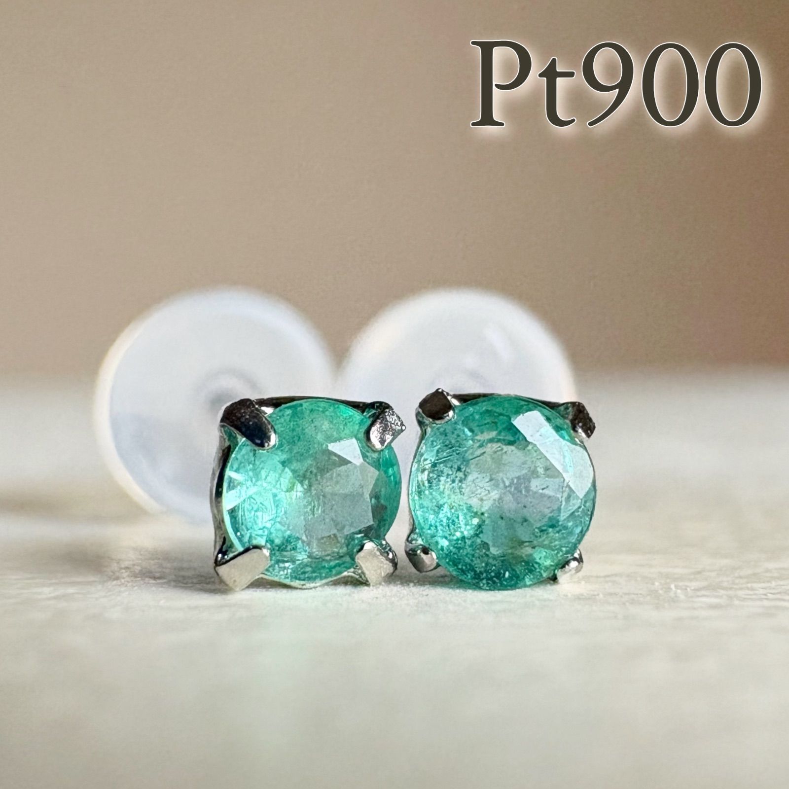 Pt900コロンビア産　天然石エメラルド ラウンド　プラチナ　ピアス地金 Pt900コロンビア産 天然石エメラルド ラウンド プラチナ ピアス地金