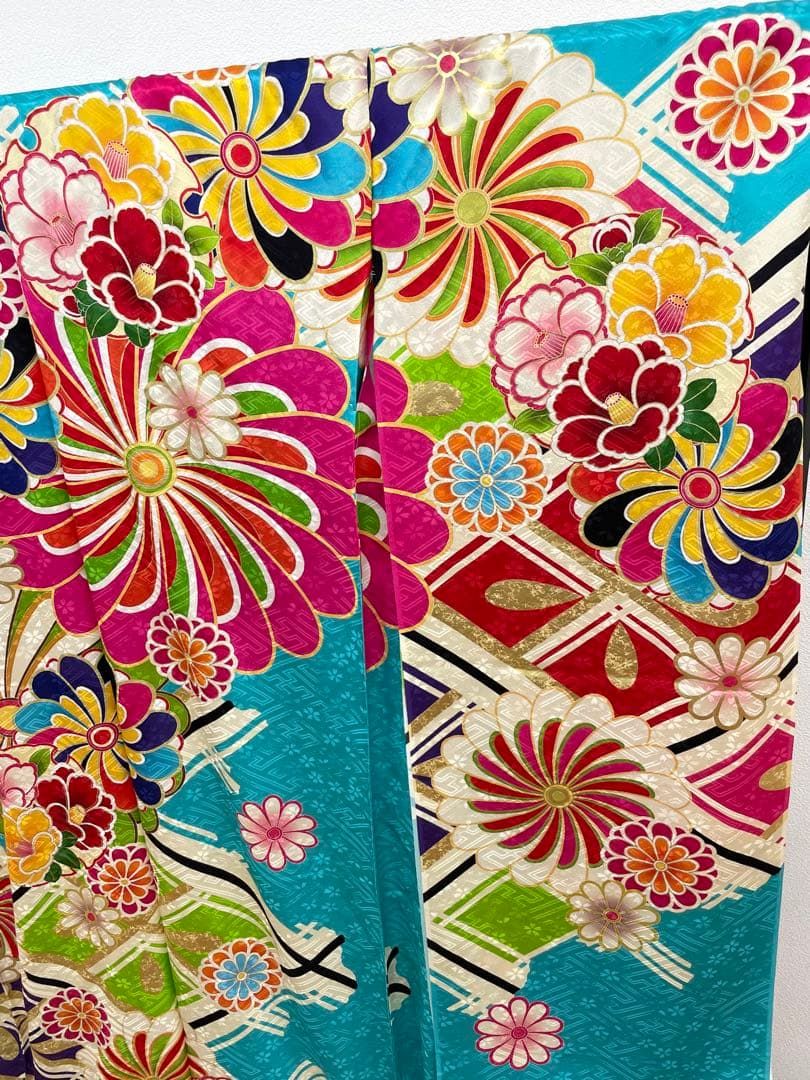 コラボ振袖 仮絵羽 金駒 金彩 紋意匠 正絹 未仕立て品 八掛付き MOK879