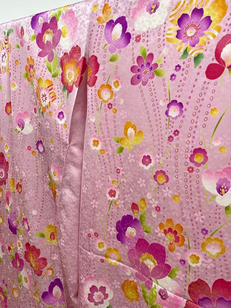 振袖 仮絵羽 刺繍 金彩 正絹 未仕立て品 八掛付き MOK875 - メルカリ