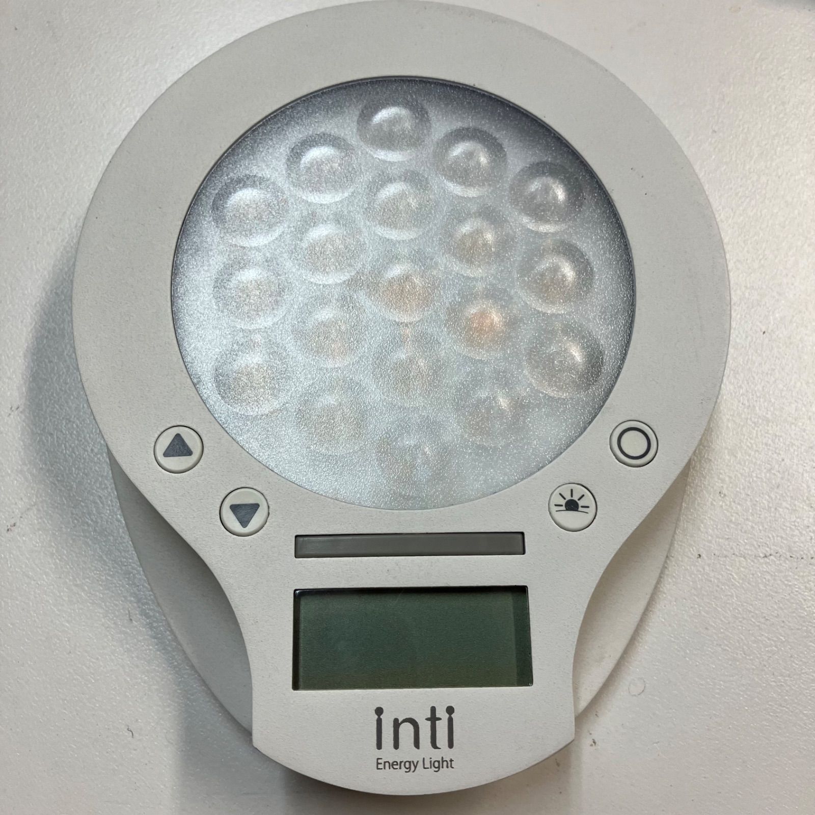 inti 光で起きる目覚まし時計 inti Energy Light【72811c75】 - メルカリ