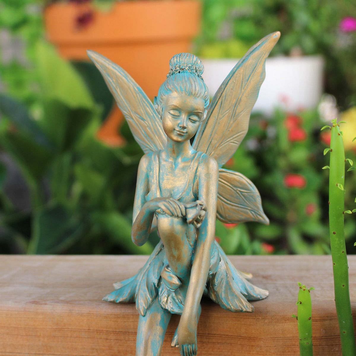 新品未使用 アンティークスタイル座った妖精の天使の羽、工芸品、森の