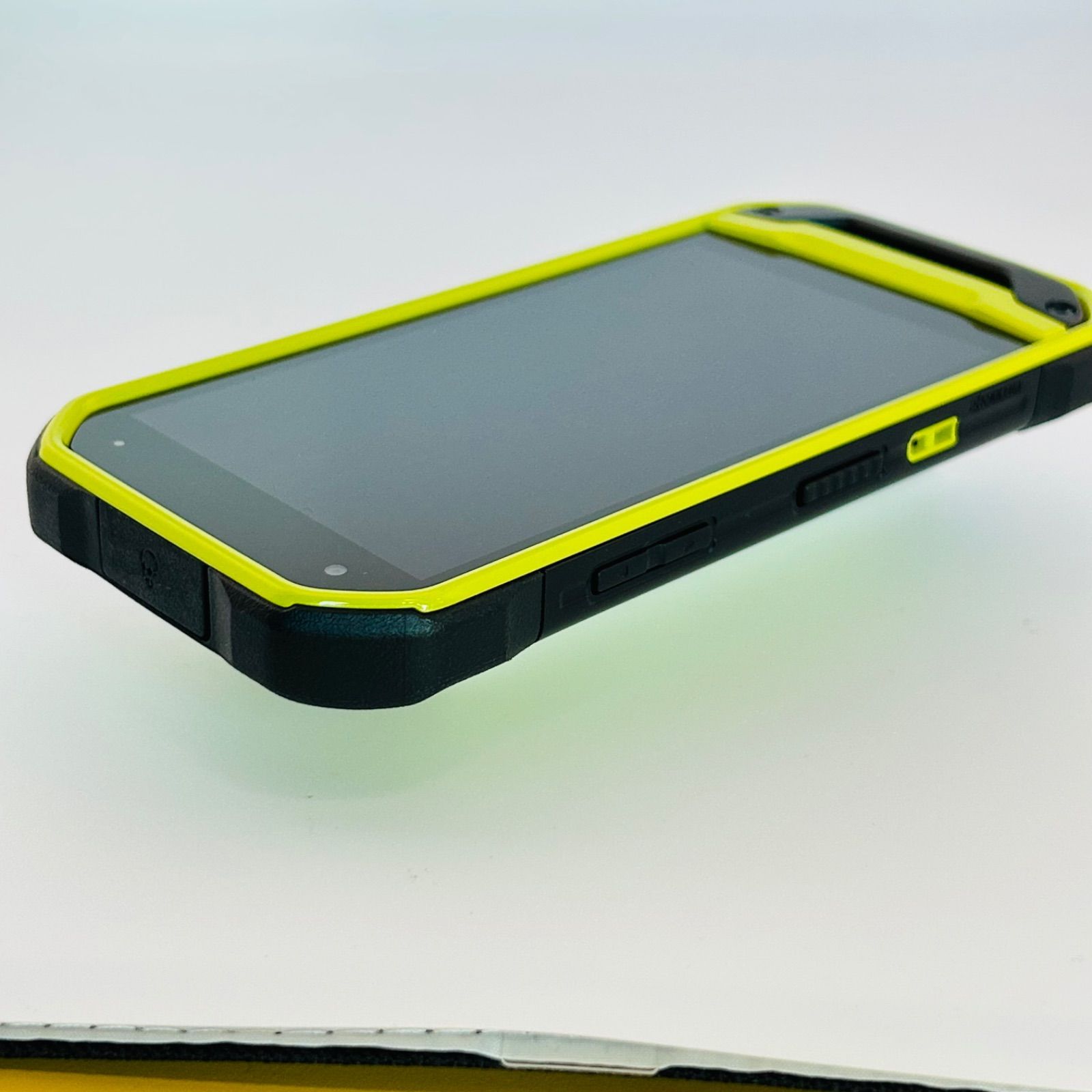 バッテリー良好 TORQUE G03 KYV41 32GB グリーン SIMフリー(simロック